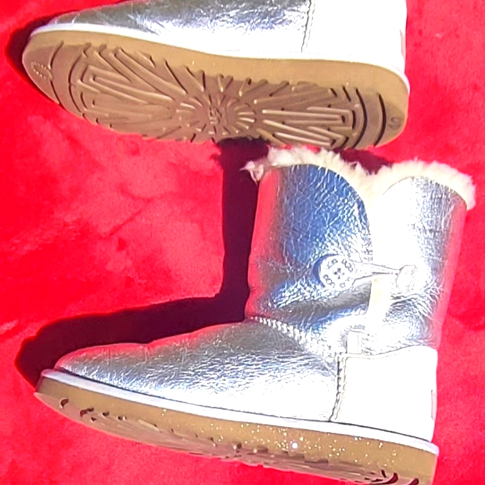 Ugg ladies winter boot